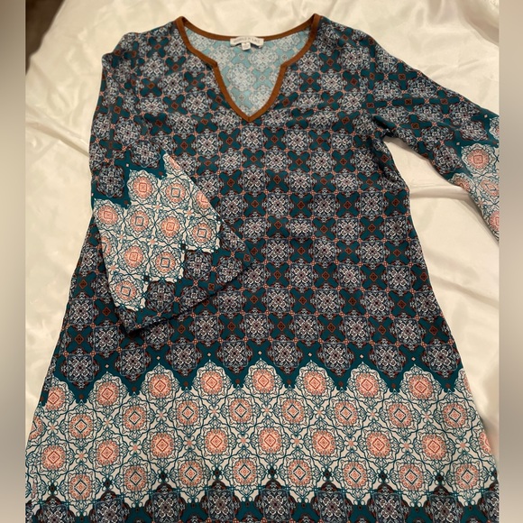 Womens Top - Picture 3 of 3